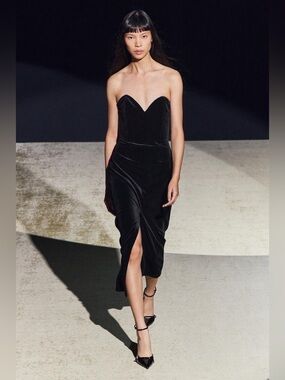 Zara black velvet corset bustier style midi dress with front slit sz.S